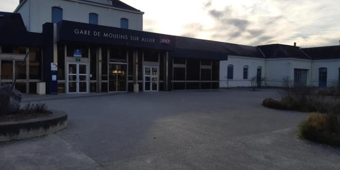 Gare de Moulins sur Allier
